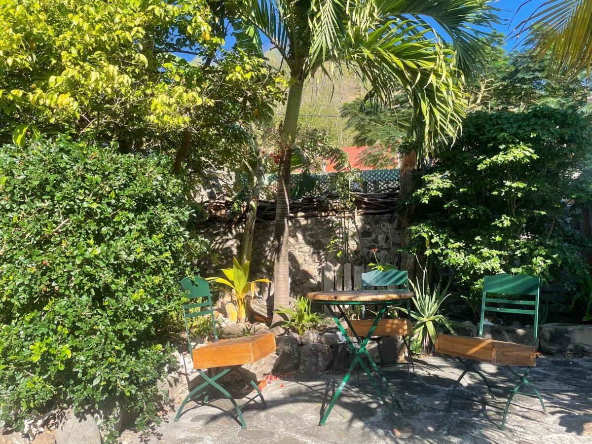 Les Hamacs Aux Saintes Hotel Terre-De-Haut ภายนอก รูปภาพ